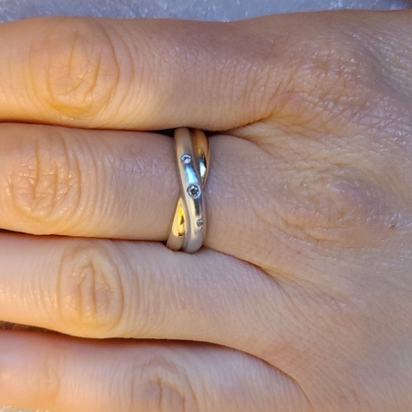 White and yellow 14K gold ring with dimonds - Picture 3 of 16